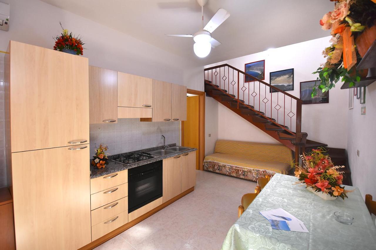 Aparthotel Residenza Le Due Palme Villasimius Exterior foto